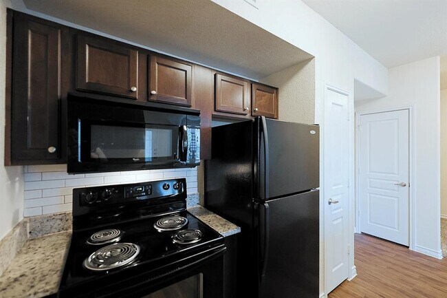 Building Photo - 9900 McNeil Dr