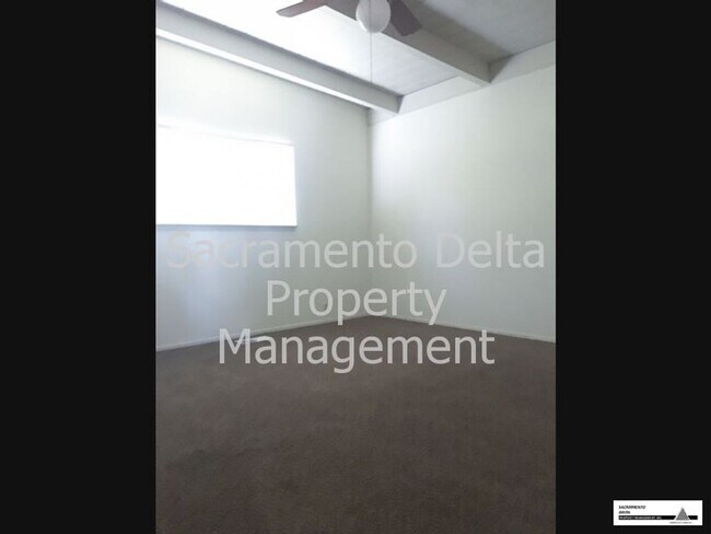Building Photo - 9287002/65