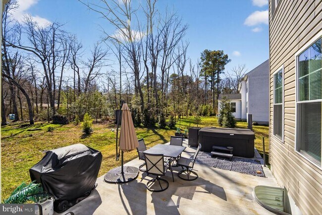 Building Photo - 111 Touhey Dr