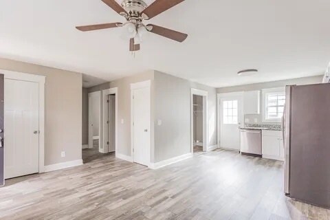 Building Photo - 115 Buster Ln