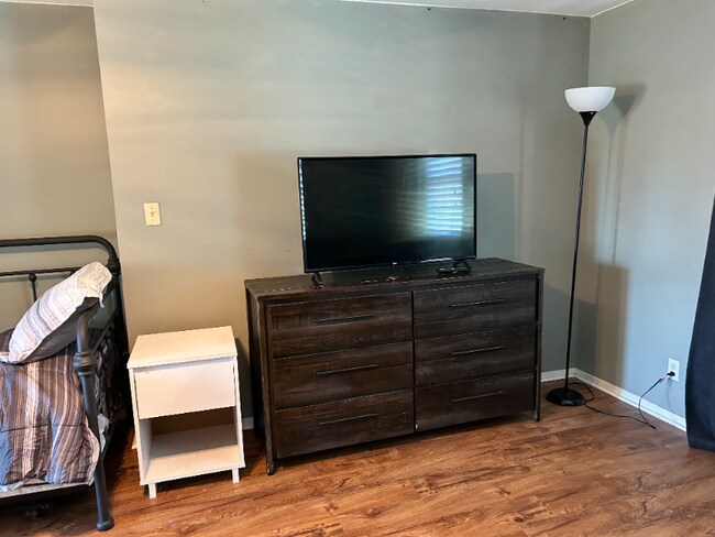 Foto del edificio - 2012 E Tonopah Dr