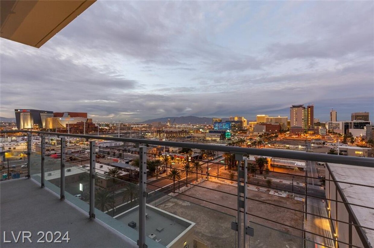 Foto principal - NEWPORT LOFTS--MAGNIFICENT PANORAMIC VIEWS...