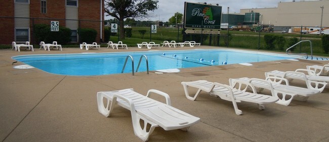 Foto del edificio - 409 Greenbriar Dr