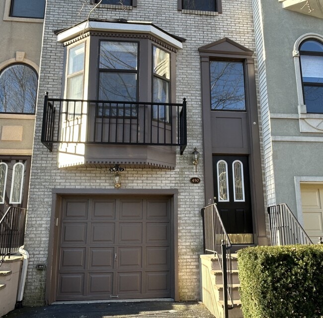 Foto del edificio - 450 Hartford Dr