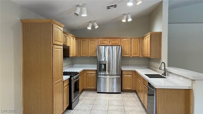 Foto del edificio - 3706 Greenfield Lakes St