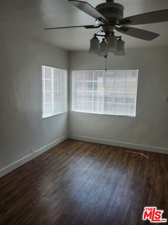 Building Photo - 8261 Crenshaw Dr