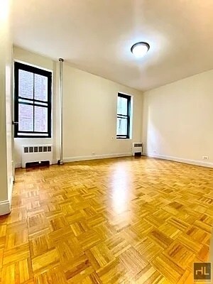 Foto principal - York Ave