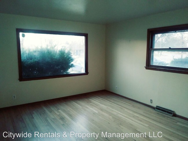 Building Photo - 6408 N 58th St