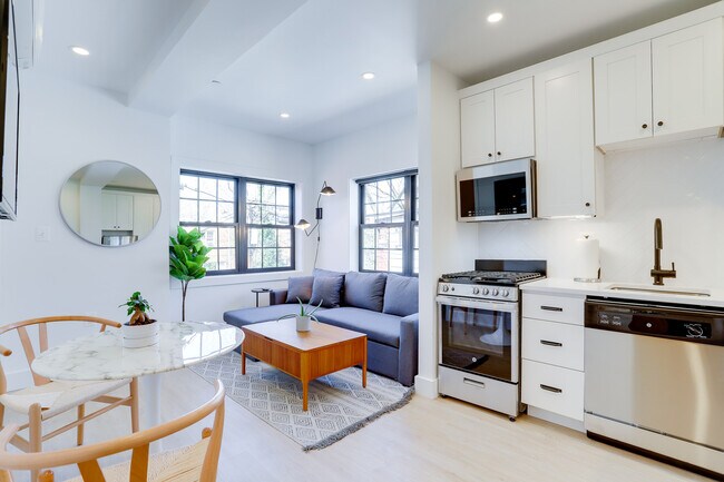 Building Photo - 712 G Street SE Unit 202