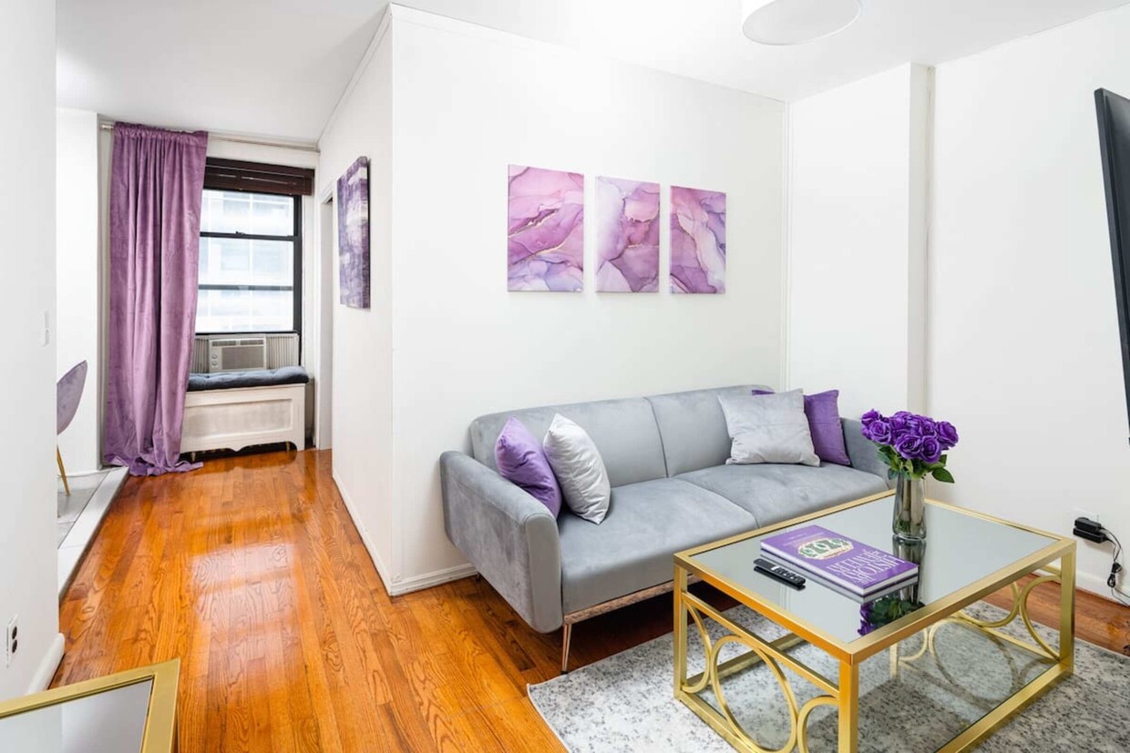 Primary Photo - 45 E 28th St