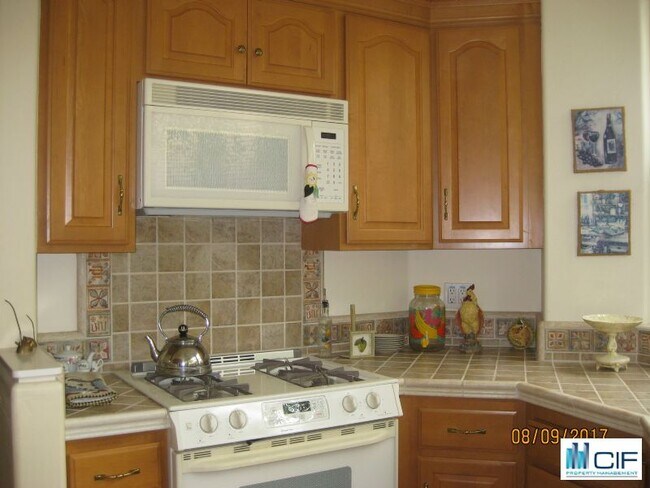 Building Photo - 229 Villa Mar Vis