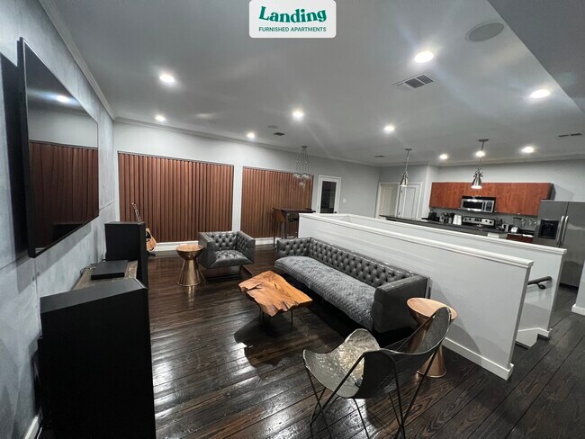 Building Photo - 5920 Fairdale Ln