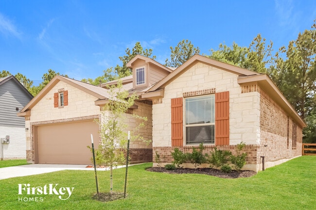 Building Photo - 119 Lakeway Circle