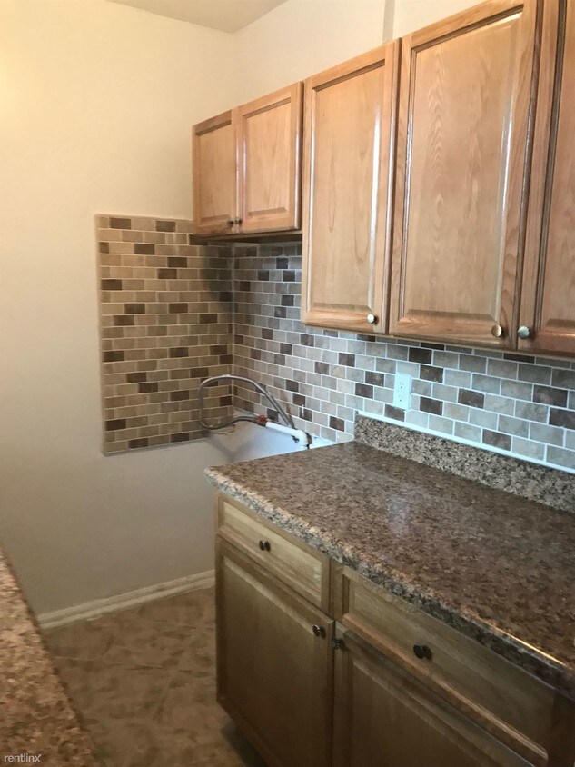 Foto del edificio - 1230 Teller Ave