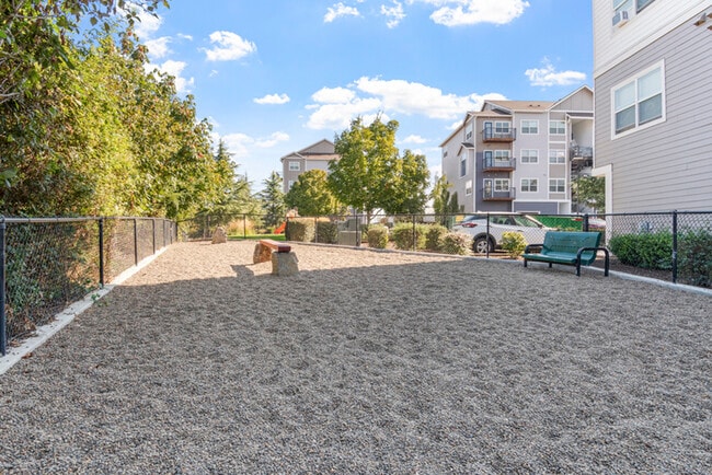 Foto del edificio - Element 170 Apartments