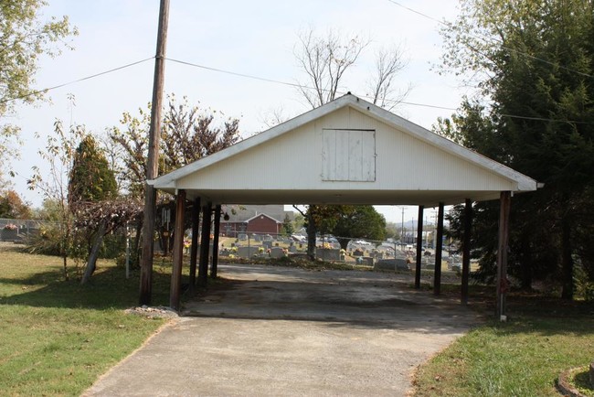 Building Photo - 852 KY-80