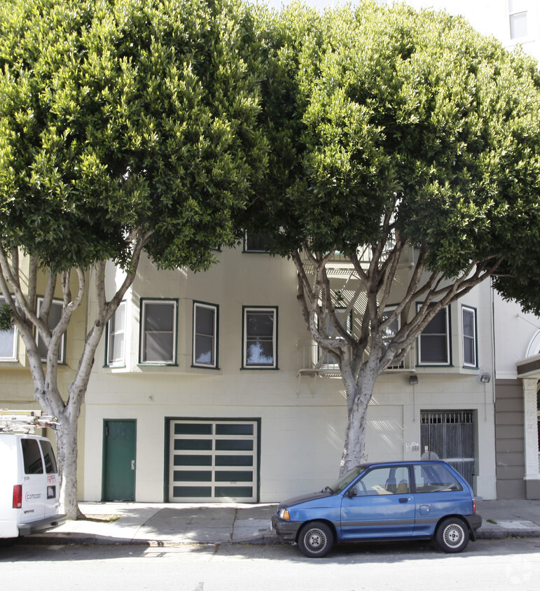 Building Photo - 1330 Turk St