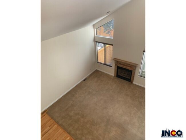 Building Photo - 6323 S Harrison Ct