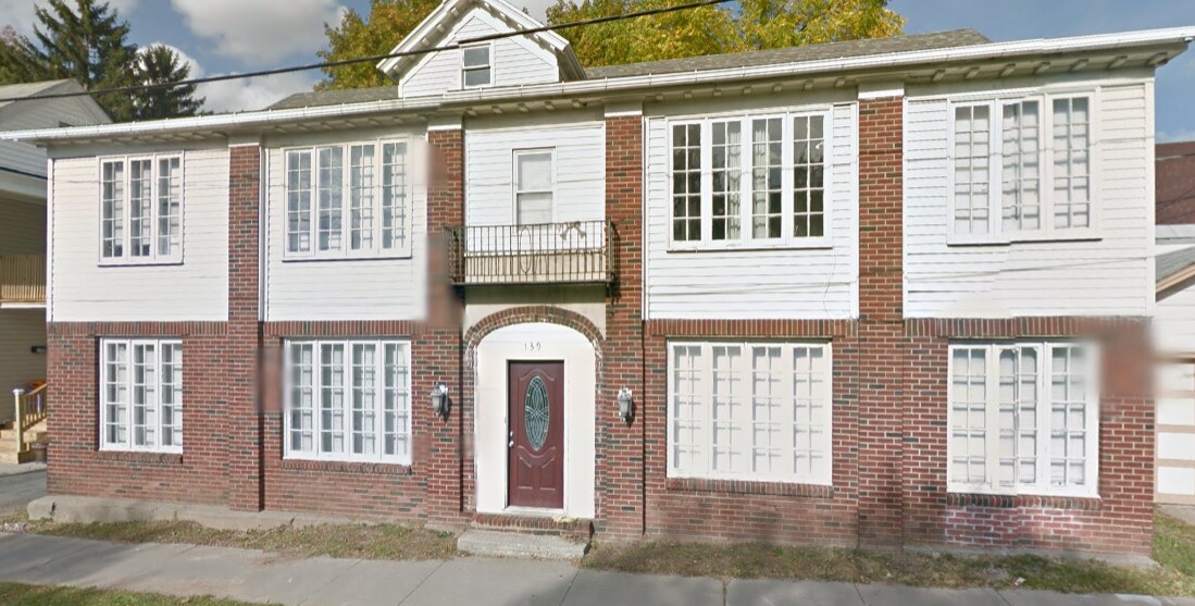 139 Pleasant St Unit 1FW, Utica, NY 13501 Room for Rent in Utica, NY