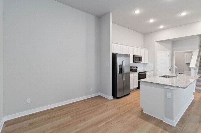 Building Photo - Want luxury living in the Far West ...Look no further...Brand New Duplex