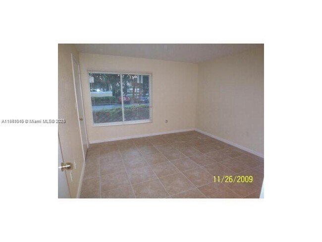 Building Photo - 2400 NW 33rd St