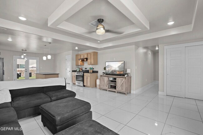 Building Photo - 14728 Mountain Breeze Ave