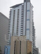 Building Photo - 333 W Trade St
