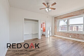 Building Photo - 728 S Berendo St