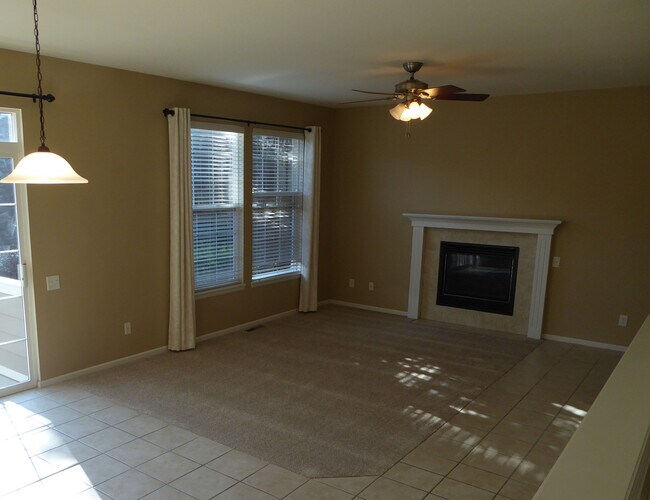Living Room - 2120 Copper Creek Drive, Unit A