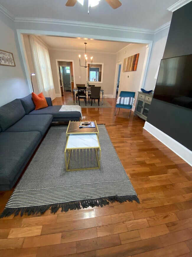 Livingroom - 1541 Wilmore Dr