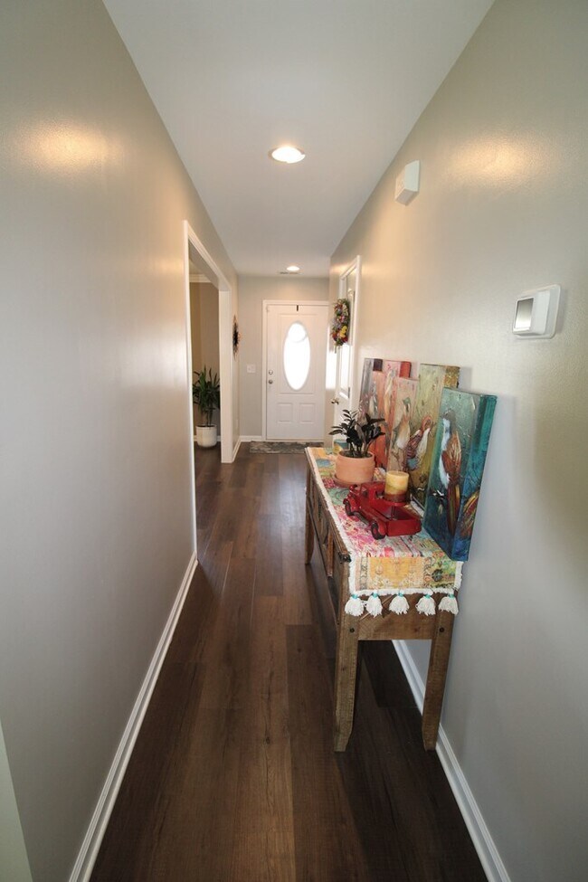 Building Photo - 175 Whitetail Cir