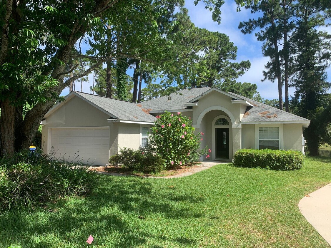 Primary Photo - Charming Amelia Island Home in a Private C...