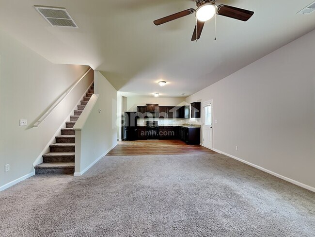 Foto del edificio - 2324 Joplin St