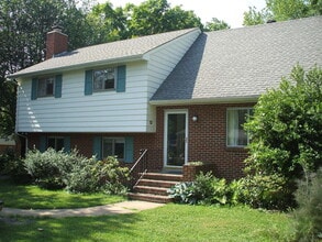 Building Photo - 8311 Michaels Rd