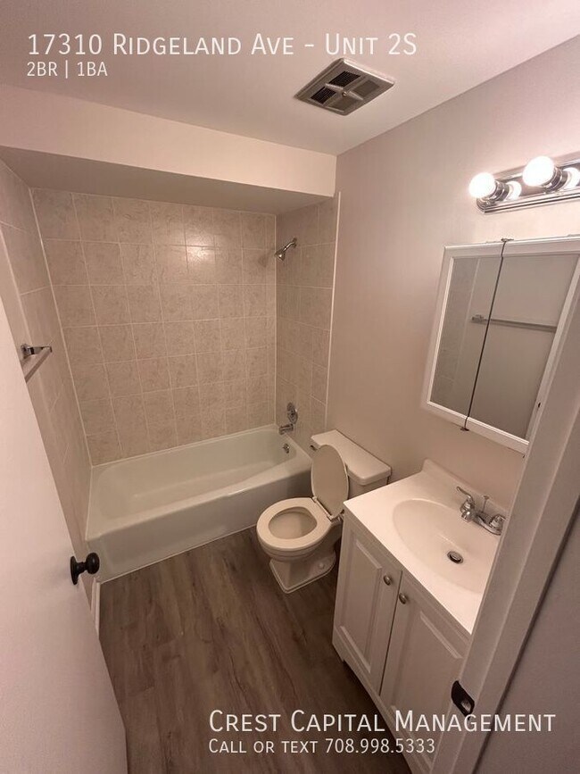 Building Photo - 17310 Ridgeland Ave Unit 2S Tinley Park, I...