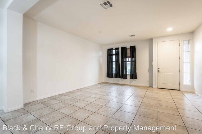 Building Photo - 3 br, 3.5 bath House - 5475 Tartan Hill