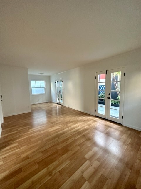 Building Photo - 312 Marine Ave