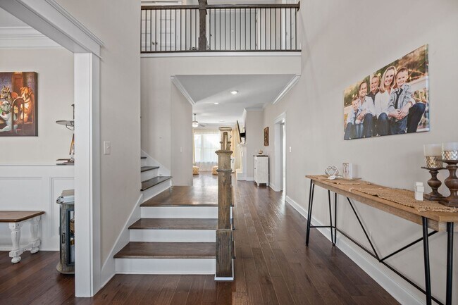 Foto del edificio - 5/3.5 TRULAND BUILT BEAUTY!