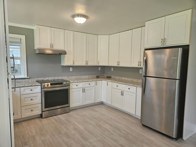 Foto del edificio - NEW LISTING!!!!!