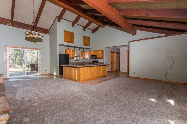 Building Photo - 3 br, 2 bath House - 373 Mushroom Drive