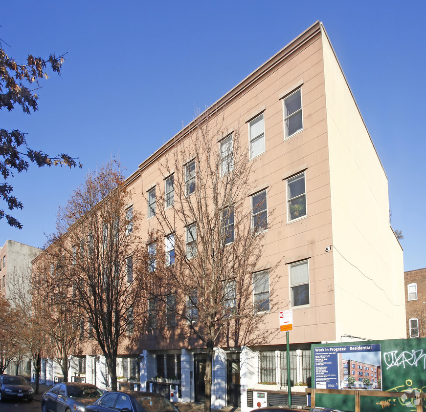 Primary Photo - Ten Eyck & Maujer Street Apartments