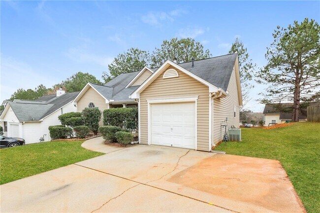 Foto del edificio - 134 Misty Ridge Trail