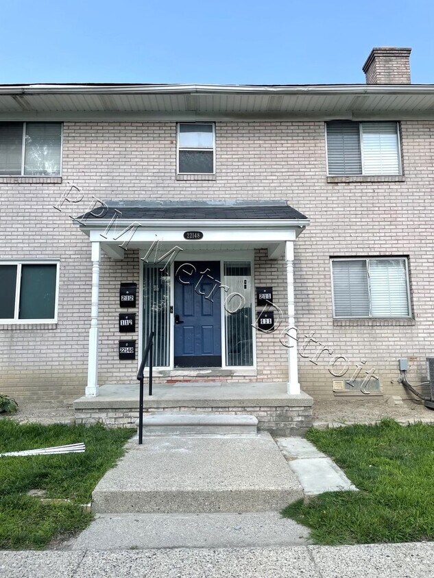 Foto principal - 22148 Dante St