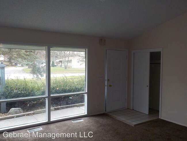 Building Photo - 3 br, 1.5 bath House - 1814 Penbrook Ln