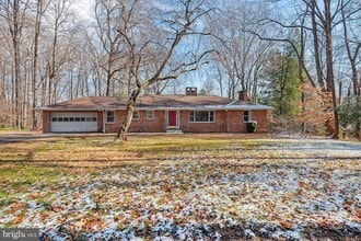 Building Photo - 10624 Marbury Rd