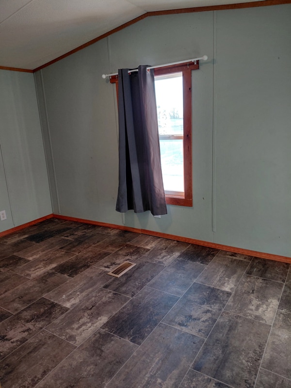 Building Photo - 93 S Calaman Ln