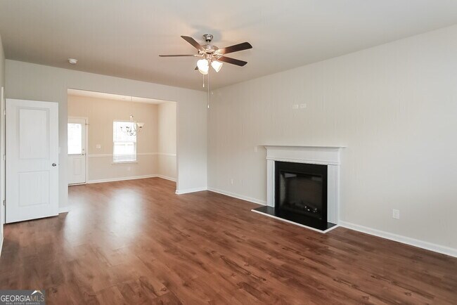 Building Photo - 624 Benjamin Ct