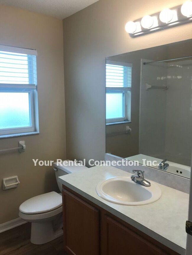 Foto del edificio - 1087 Clearpointe Way