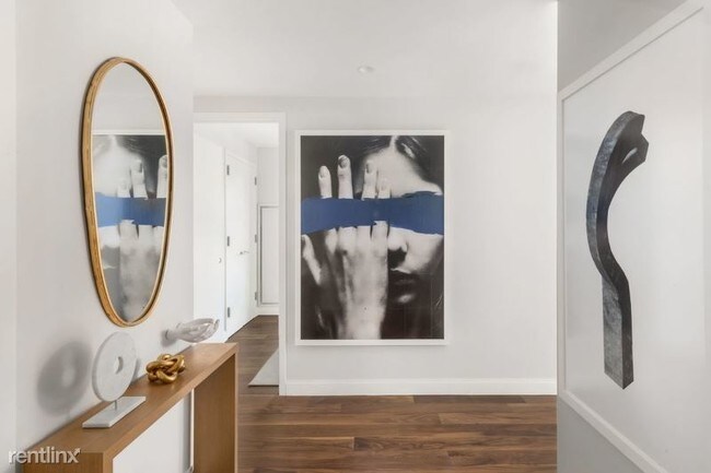 Foto del edificio - 2 br, 2 bath House - 440-440 Washington St