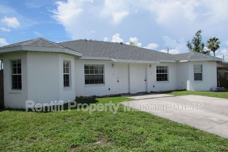Foto principal - 12325 First St
